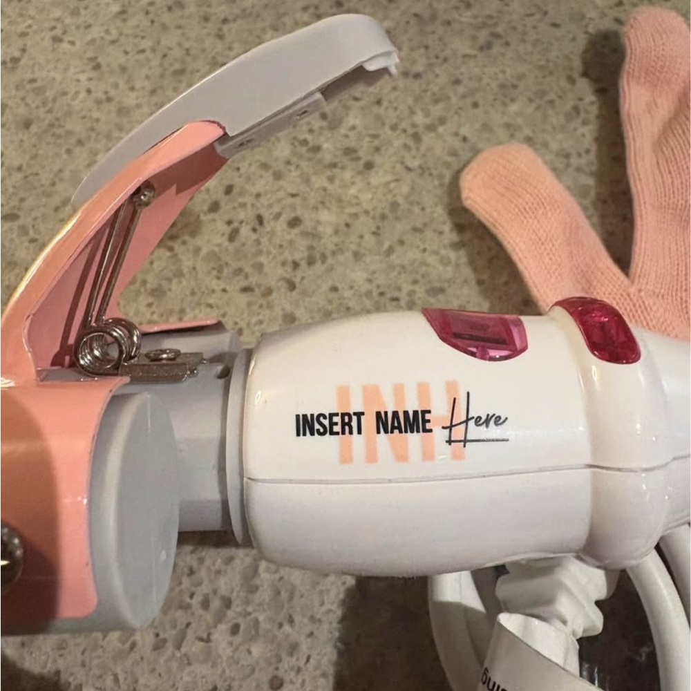 INH Pink Insert Waves Here Triple Barrel Hair Waver with Glove - Picture 2 of 3
